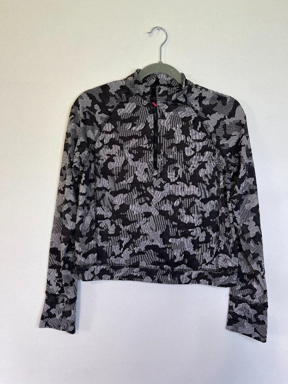 Spyder Active Camo Pattern Cropped 1/4 Zip Pullover